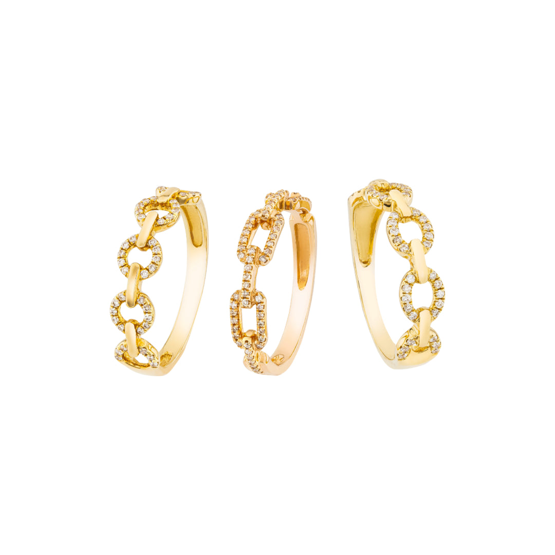 Yellow Gold Pavé Mini Oval Chain Ring on background